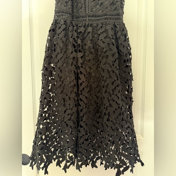 Black cocktail dress - Picture 7 of 10